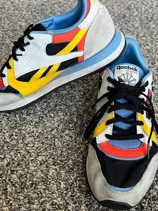 Reebok Other - Reebok Classic Multicolored Sneakers Mens 8 Retro Lifting CrossFit Gym Shoes